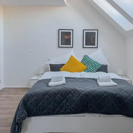 Florenc Charming Appartement *